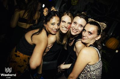 Party Bild aus dem Weekend Club Berlin vom 01.11.2024